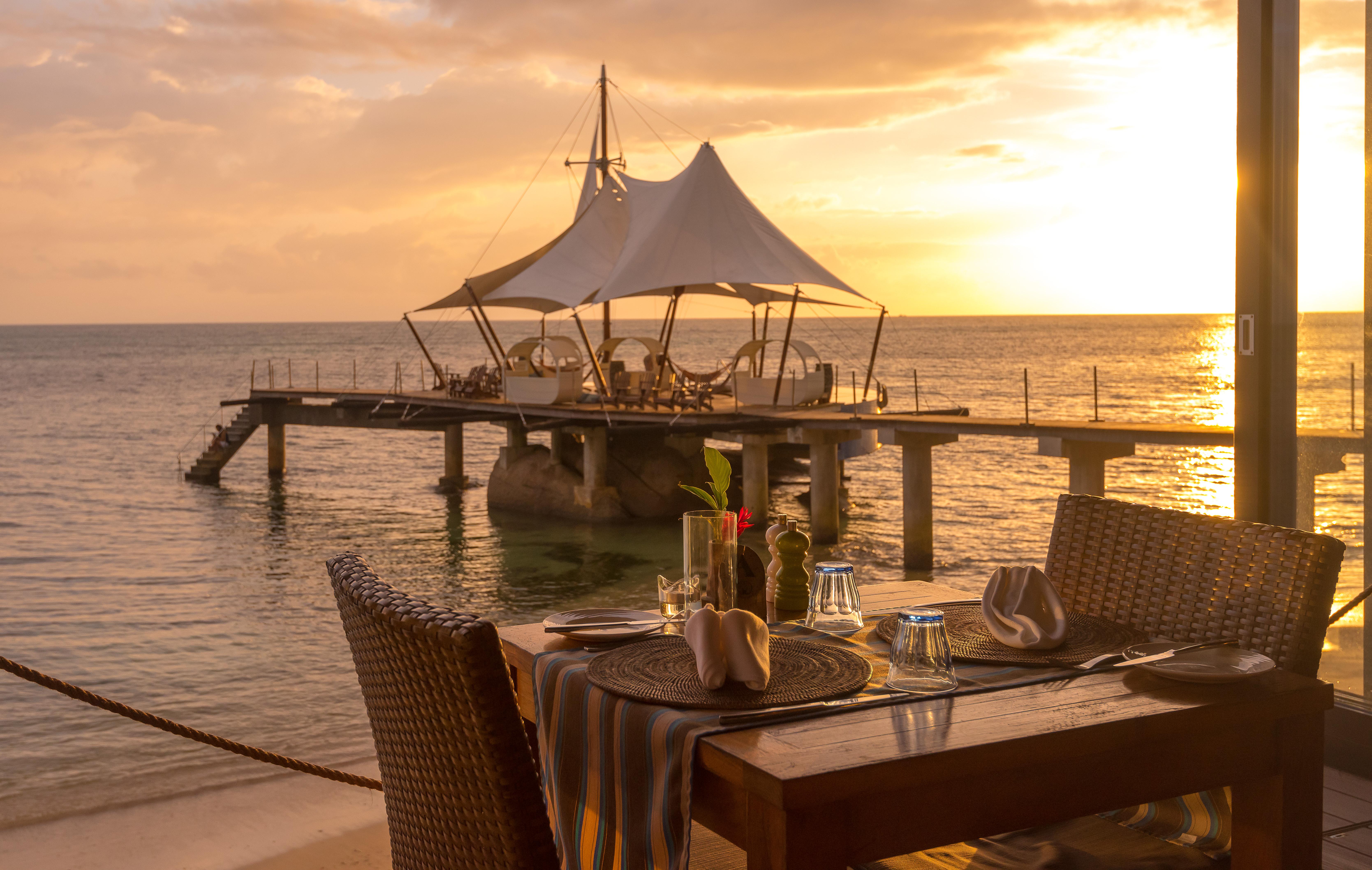Coco De Mer Hotel And Black Parrot Suites Гранд-Анс Екстер'єр фото